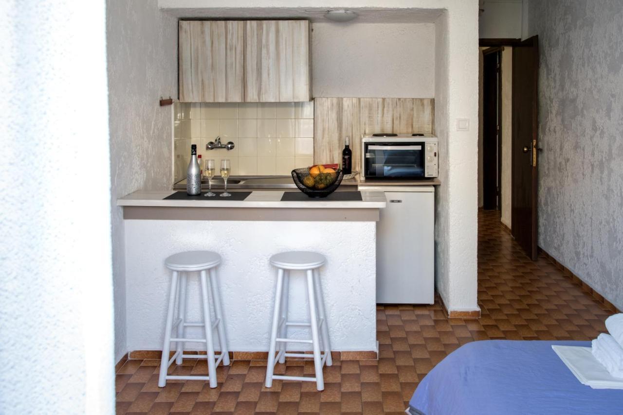 Aparthotel Amazona Agia Pelagia Zewnętrze zdjęcie