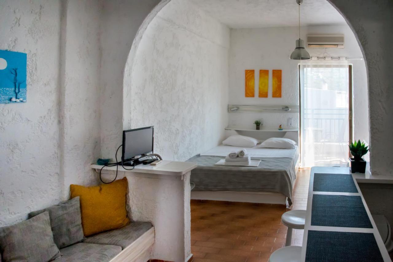 Aparthotel Amazona Agia Pelagia Zewnętrze zdjęcie